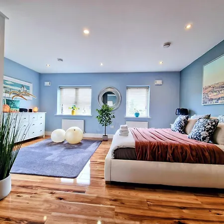 Master Bedroom With Ensuite Lucan